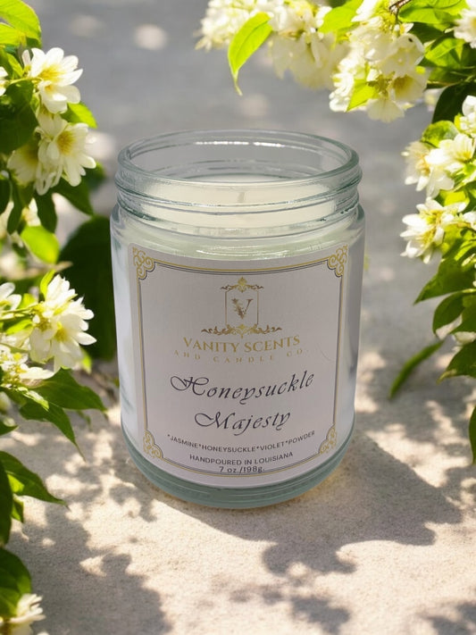 Honeysuckle Majesty- 7 oz Single Wick Candle